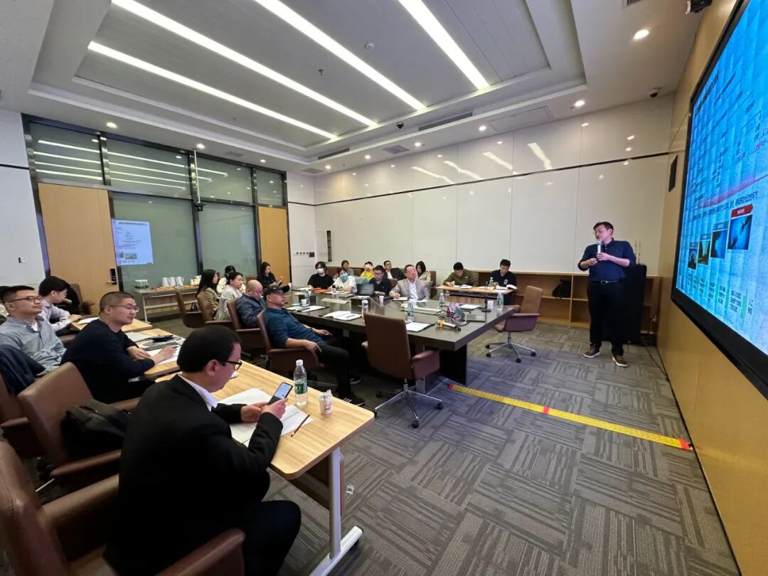 探索AI大模型源起、发展和应用”，数字生态商学院线下培训课程圆满 ...